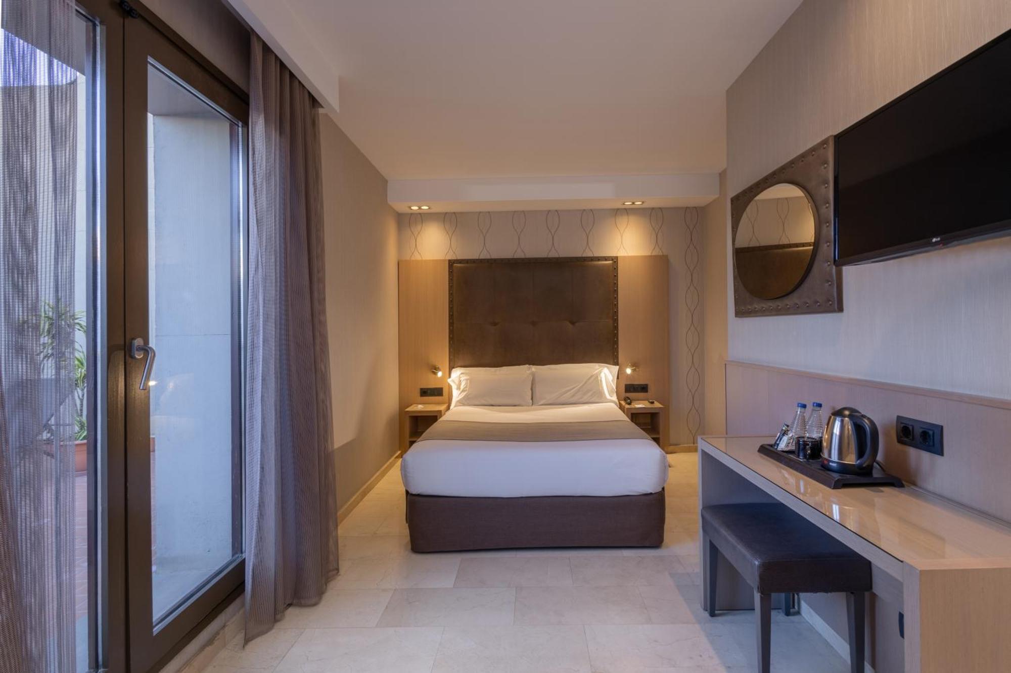 Gran Hotel Barcino Barcelona Ngoại thất bức ảnh