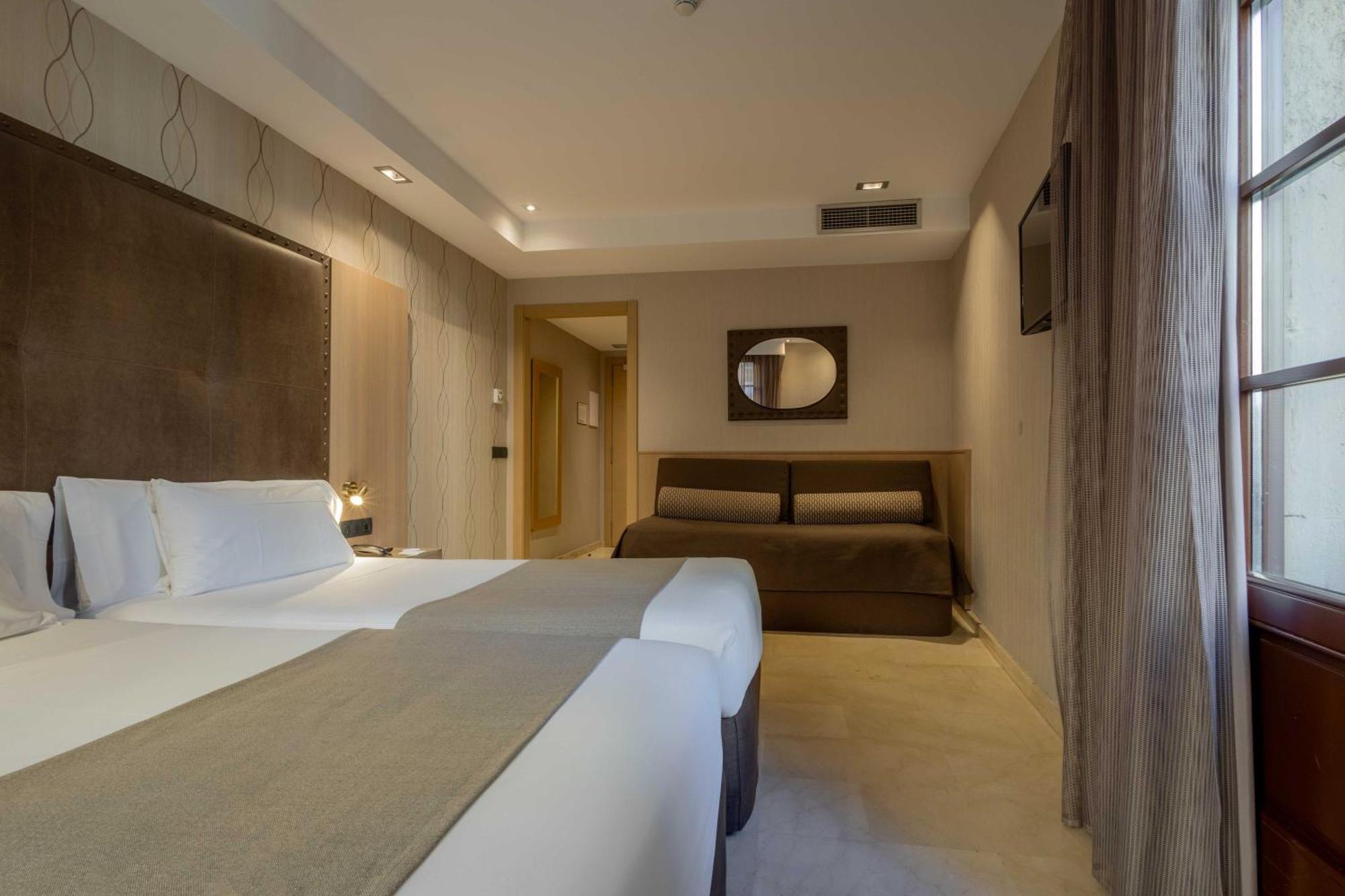 Gran Hotel Barcino Barcelona Ngoại thất bức ảnh